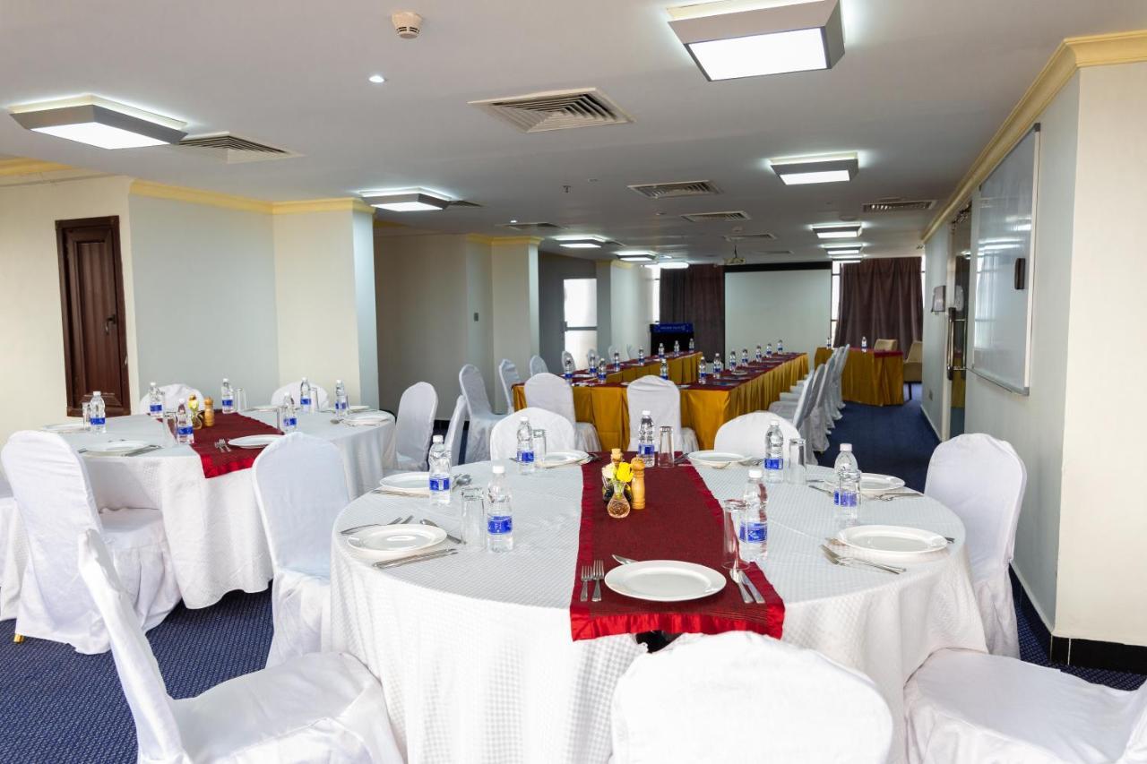 Golden Tulip Dar Es Salaam City Center Hotel Экстерьер фото