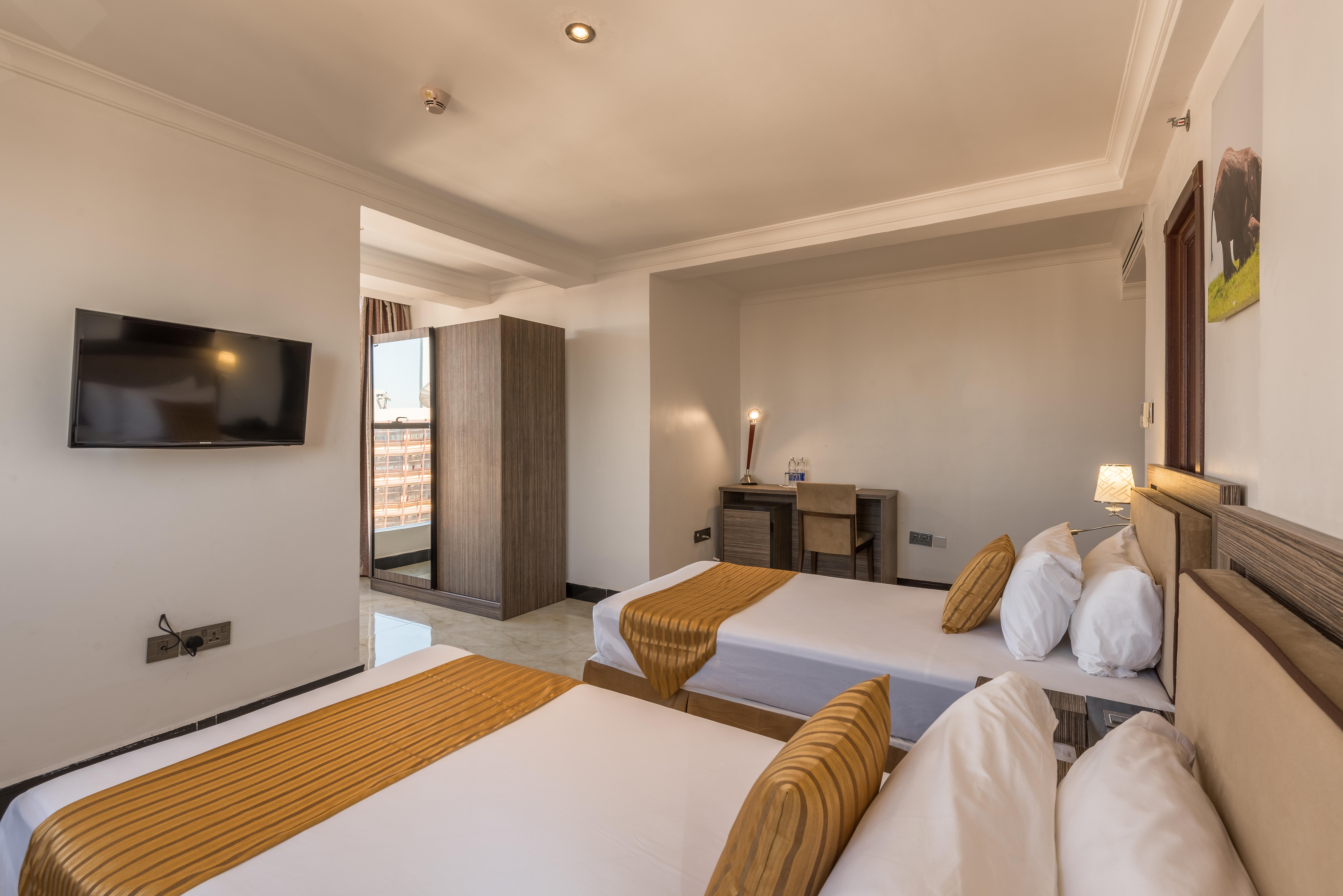 Golden Tulip Dar Es Salaam City Center Hotel Экстерьер фото